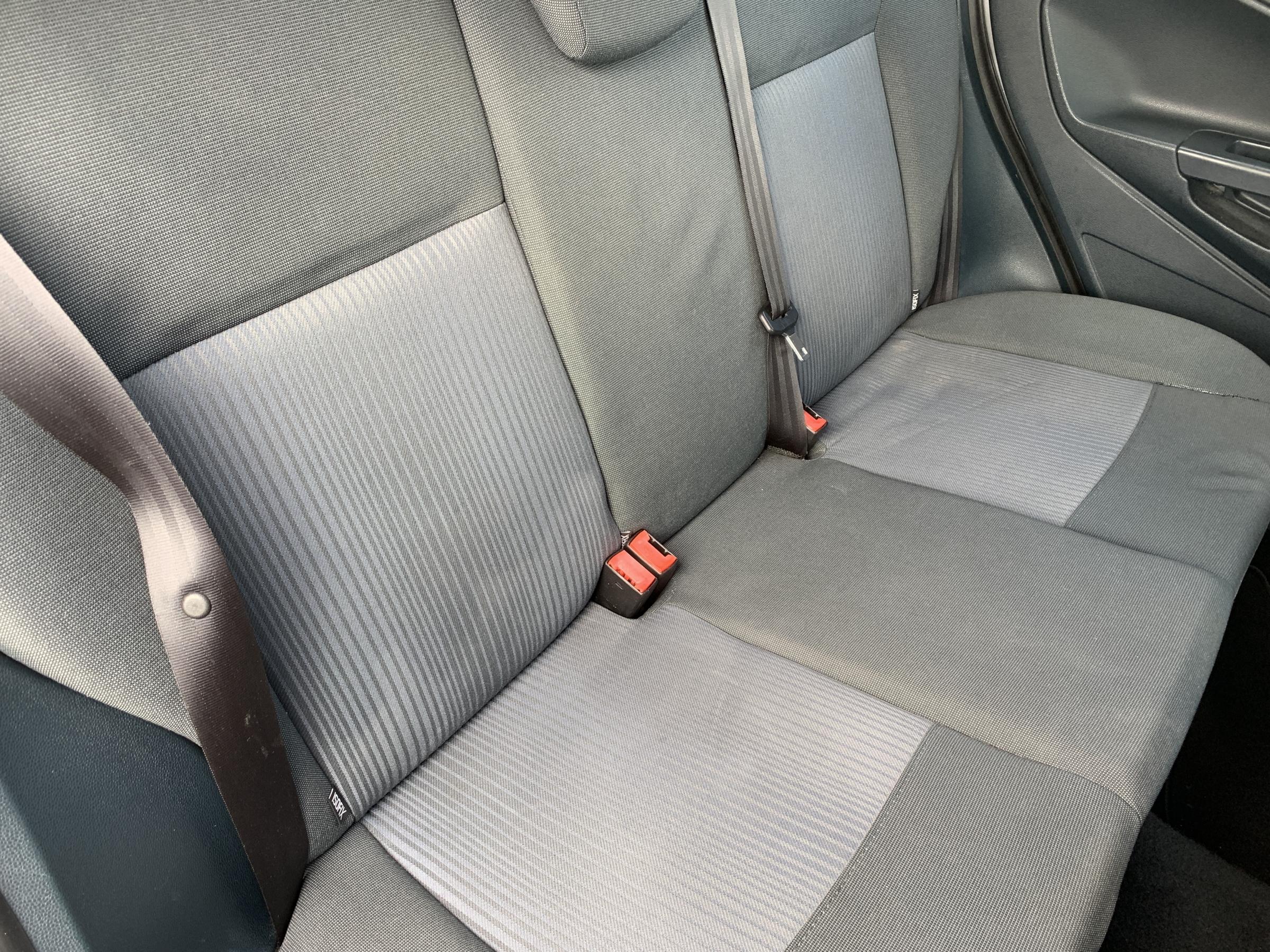 Ford Fiesta, 2012 - pohled č. 11