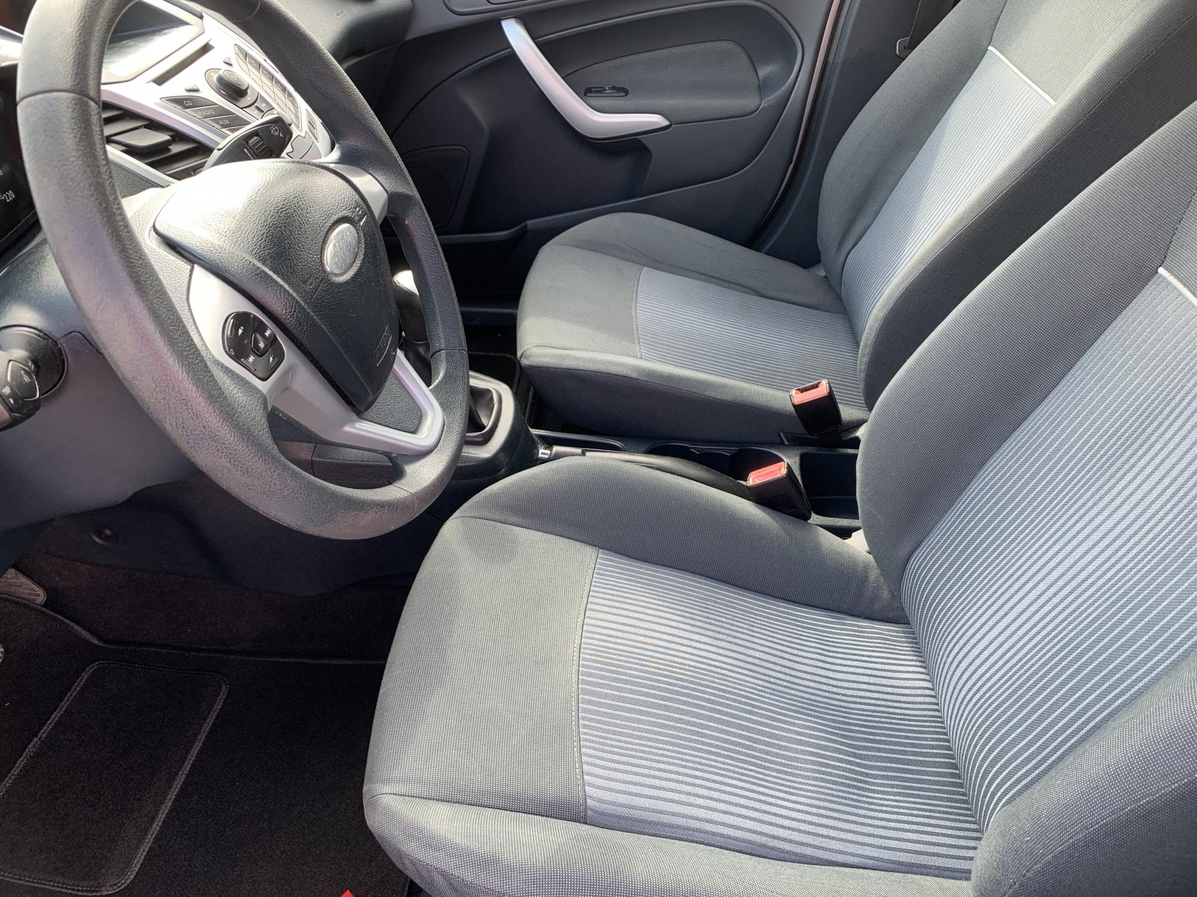 Ford Fiesta, 2012 - pohled č. 14