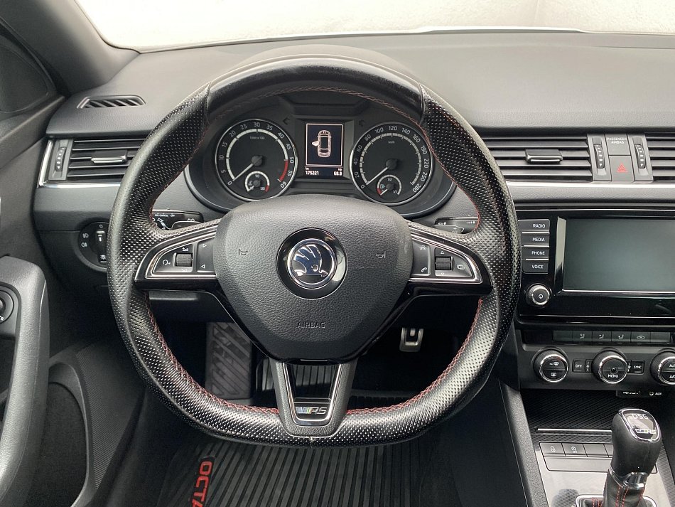 Škoda Octavia III 2.0 TDi RS