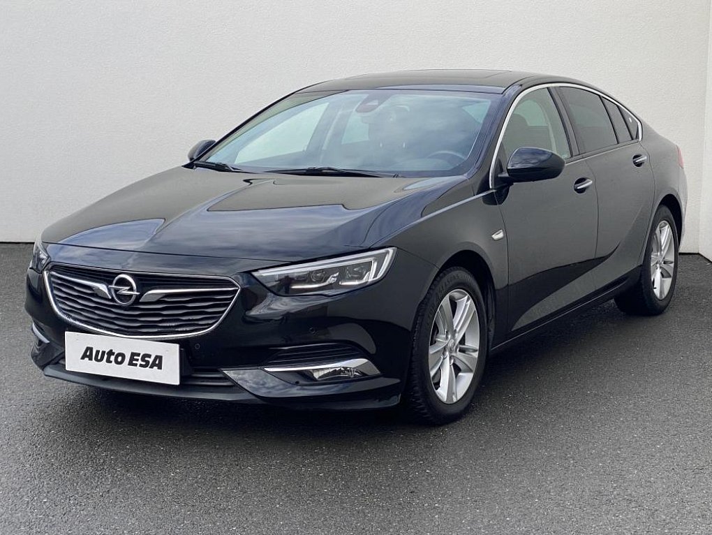 Opel Insignia 2.0 D 