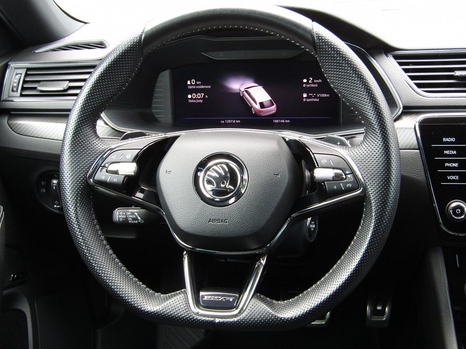 Škoda Superb III 2.0 TDi SportLine
