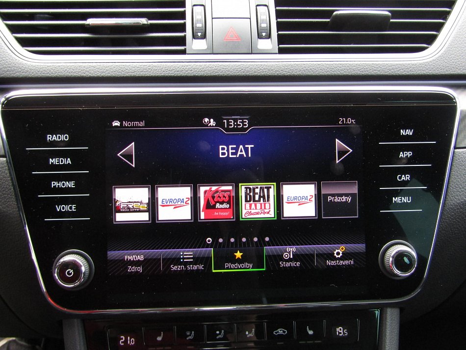 Škoda Superb III 2.0 TDi SportLine