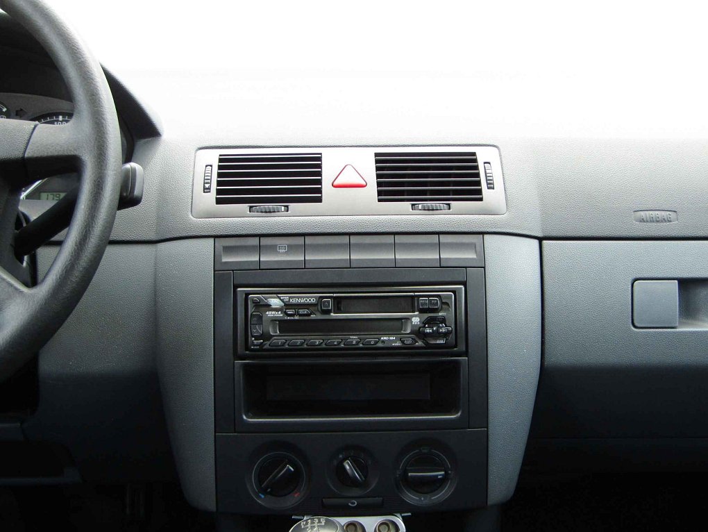 Škoda Fabia I 1.2i 