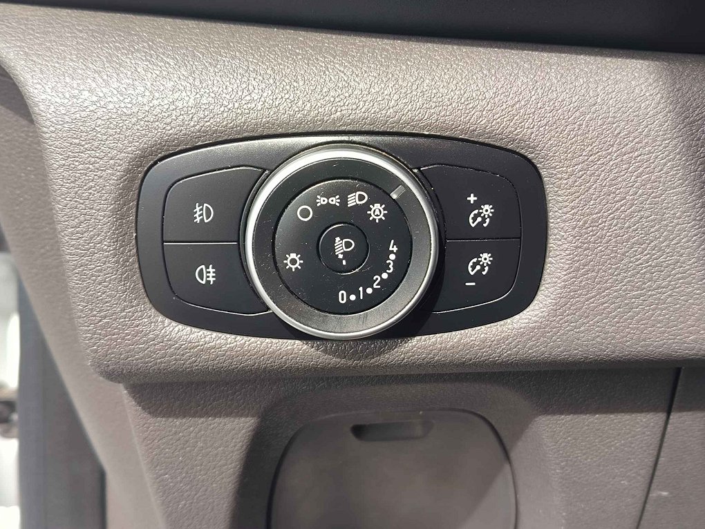Ford Transit Custom 2.0TDCi Limited 6míst