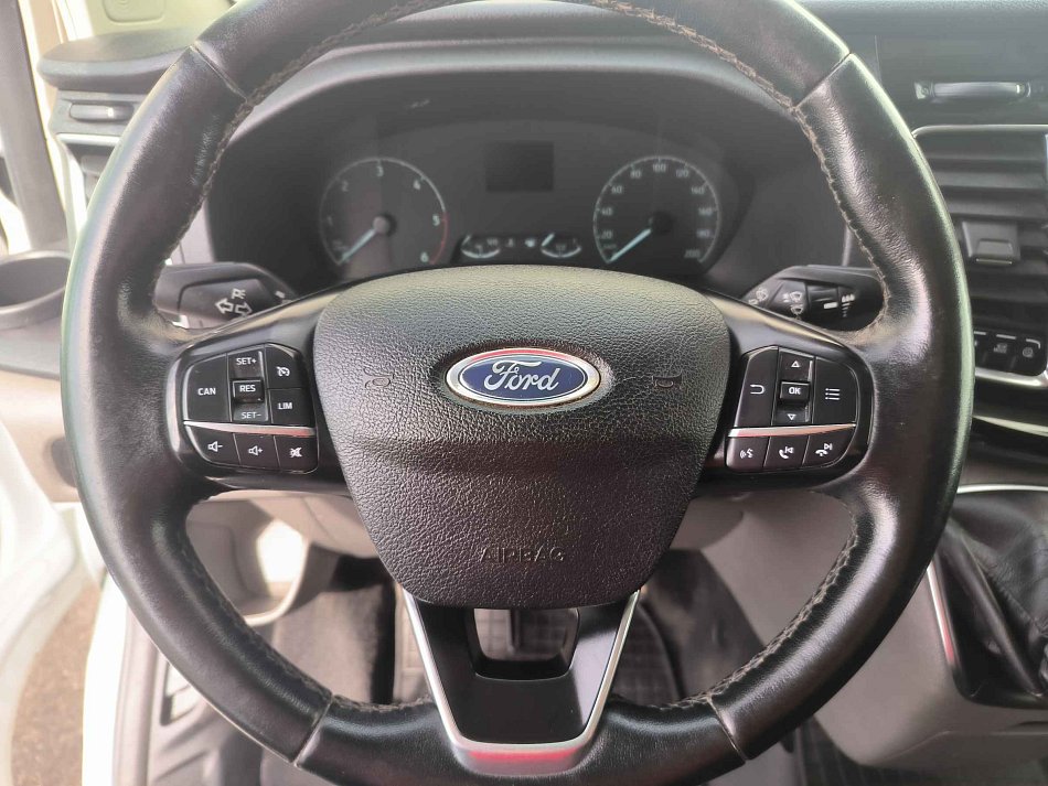 Ford Transit Custom 2.0TDCi Limited 6míst