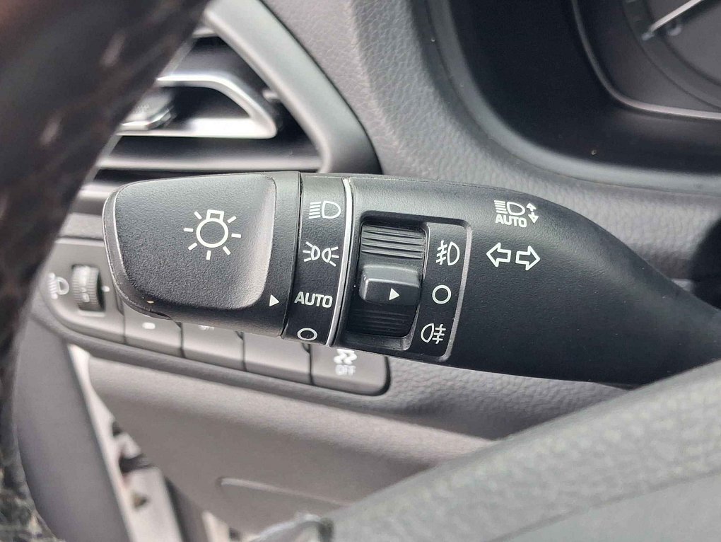 Hyundai I30 1.5 T-GDi Smart 48V
