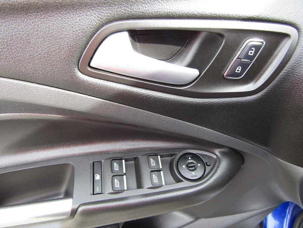 Ford Kuga 1.5 EB 