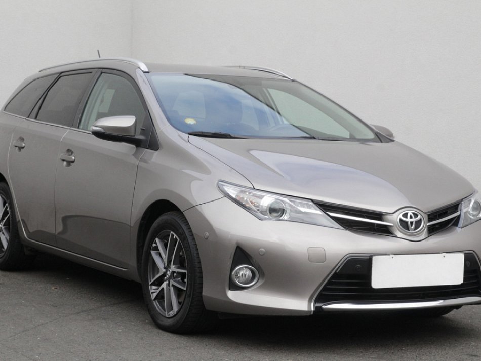 Toyota Auris 1.6VVTi 