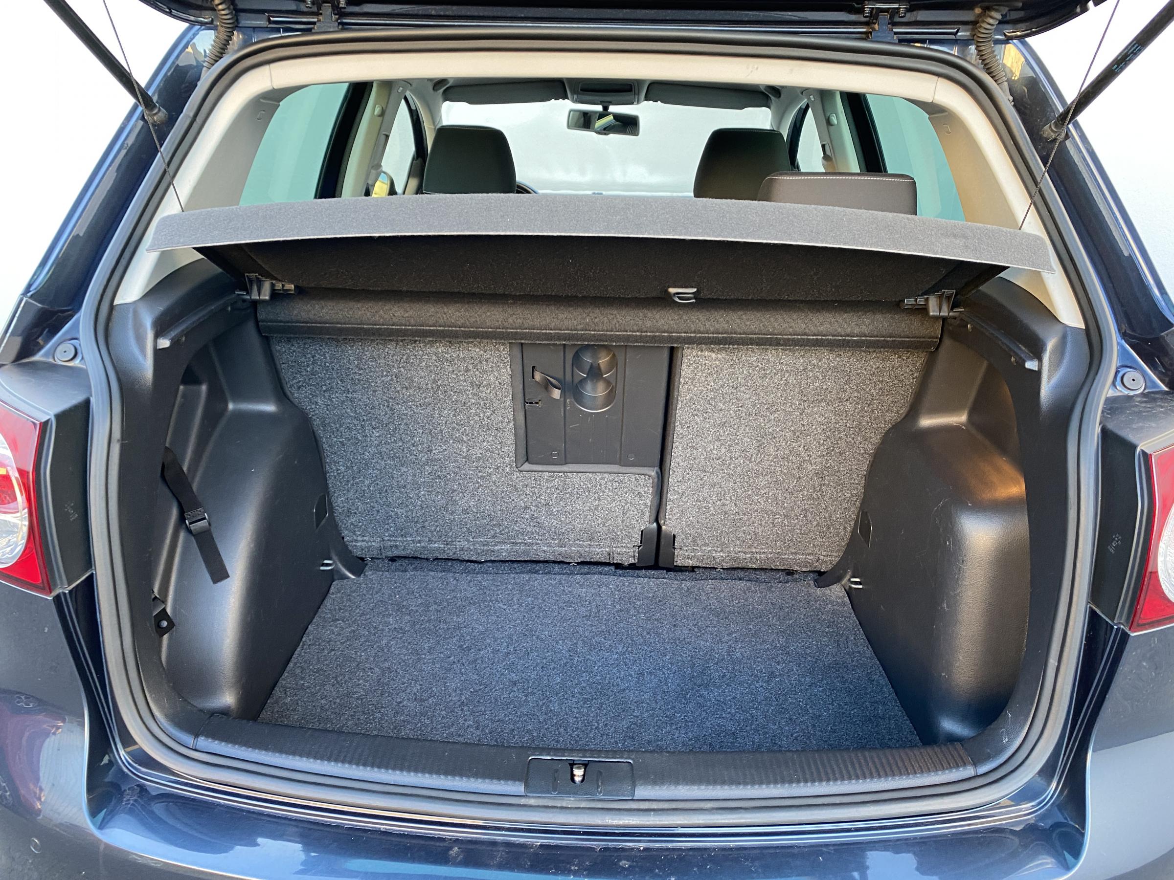 Volkswagen Golf Plus, 2012 - pohled č. 7