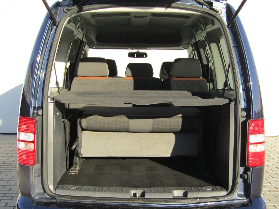 Volkswagen Caddy 1.6TDi JAKO-O MAXi 7míst