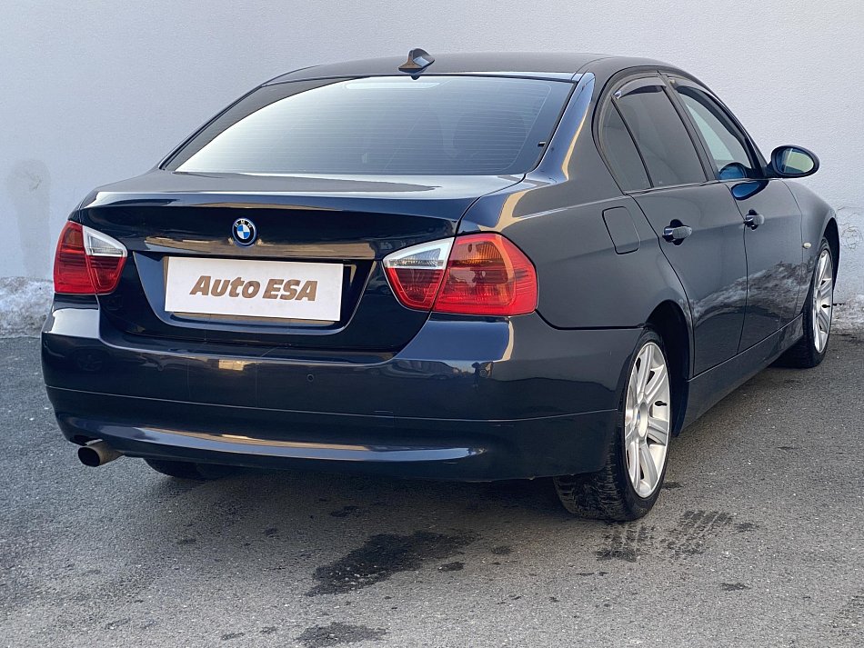 BMW Řada 3 1.8i 