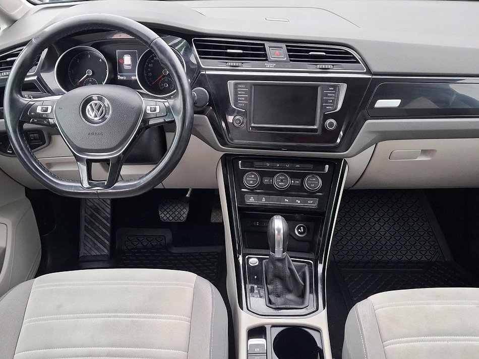 Volkswagen Touran 2.0 TDi 