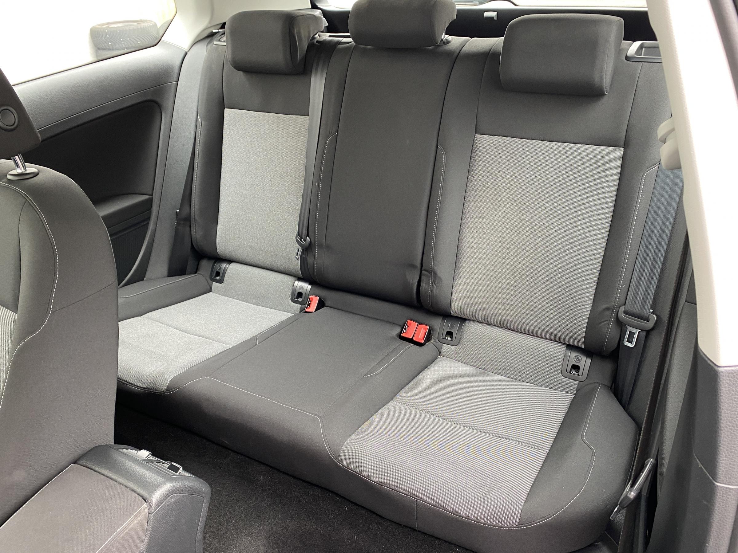 Volkswagen Golf, 2015 - pohled č. 10