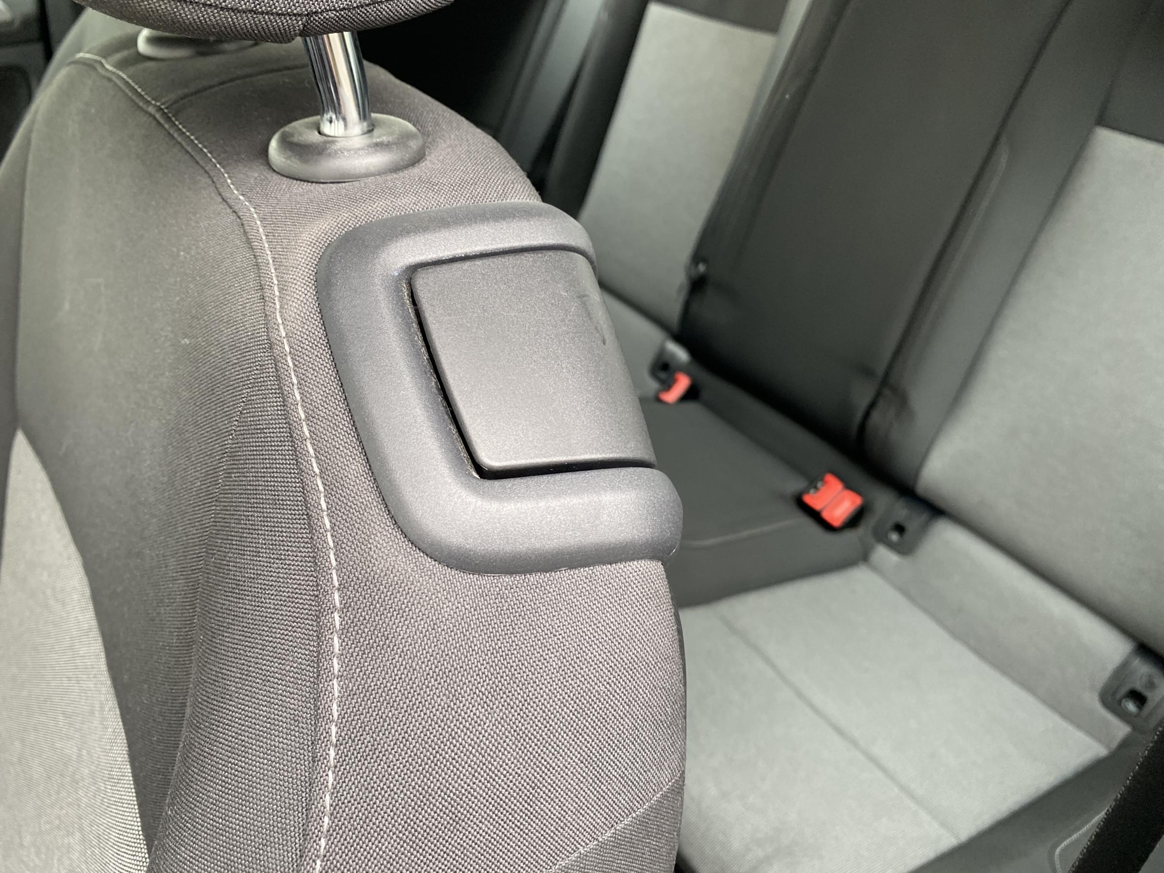 Volkswagen Golf, 2015 - pohled č. 14