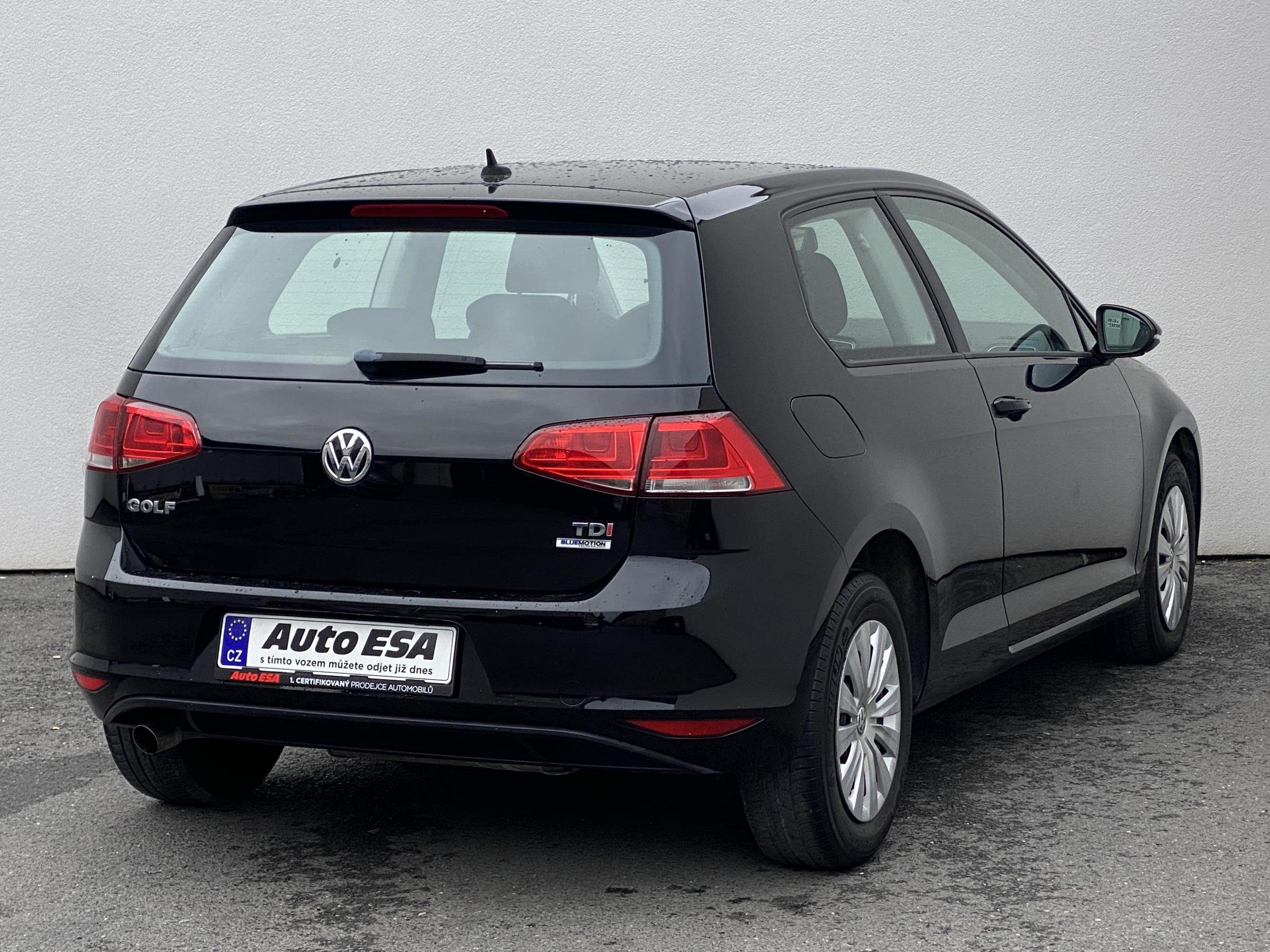 Volkswagen Golf, 2015 - pohled č. 4