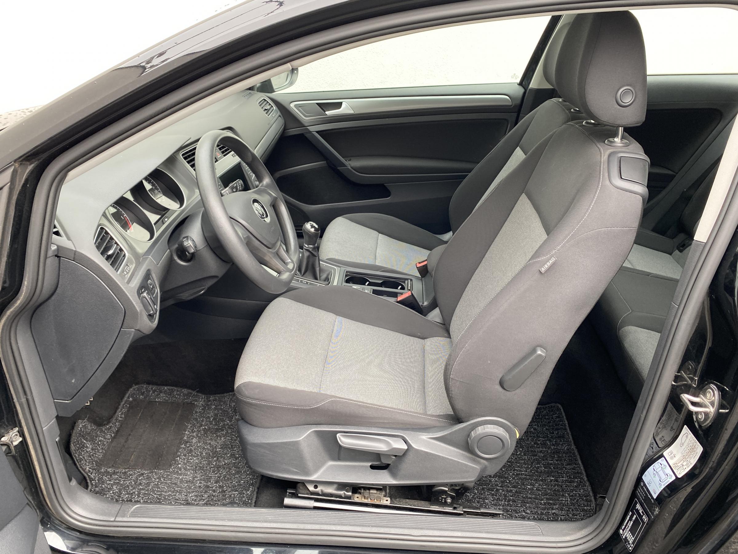 Volkswagen Golf, 2015 - pohled č. 9