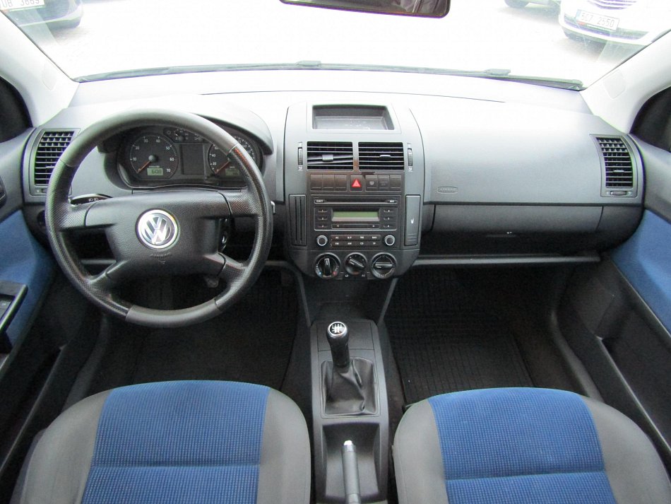 Volkswagen Polo 1.2 i 