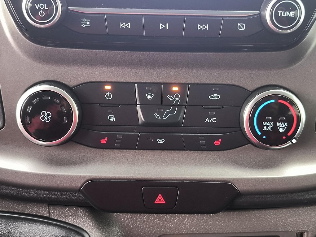 Ford Transit Custom 2.0TDCi Trend L2H1 5 míst