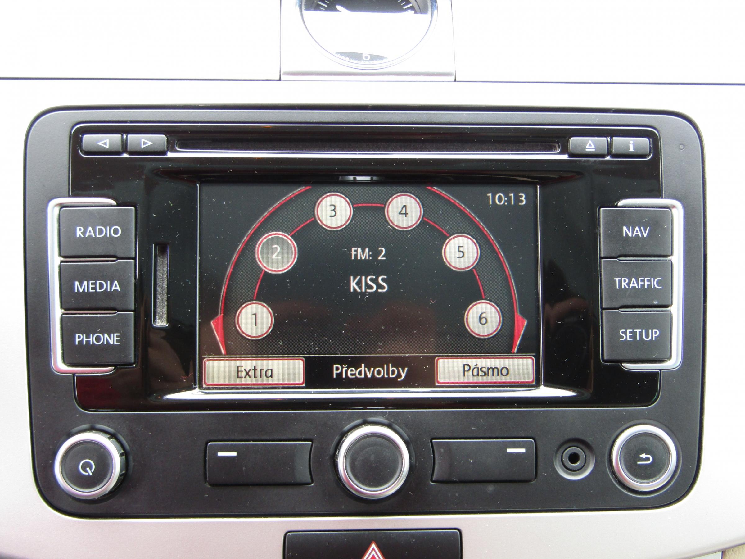 Volkswagen Passat CC, 2012 - pohled č. 17