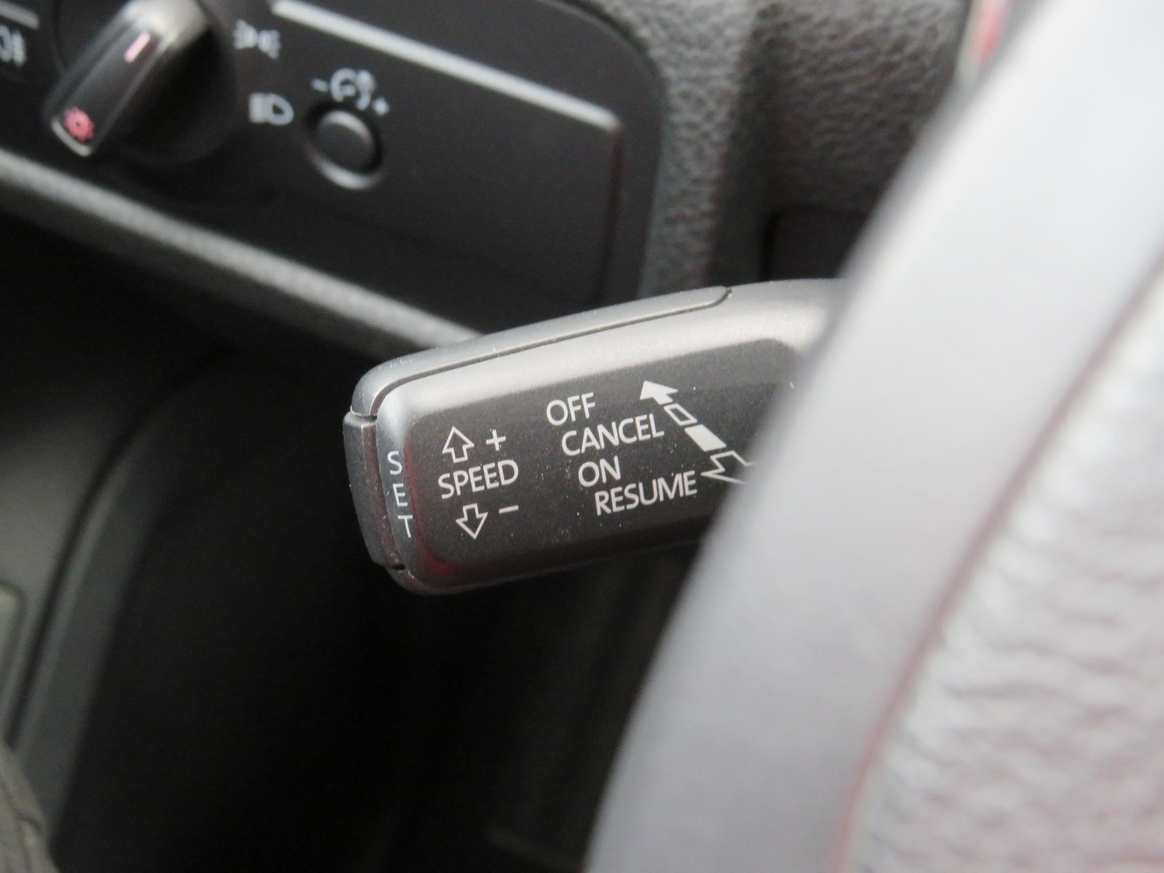 Volkswagen Touareg, 2012 - pohled č. 14