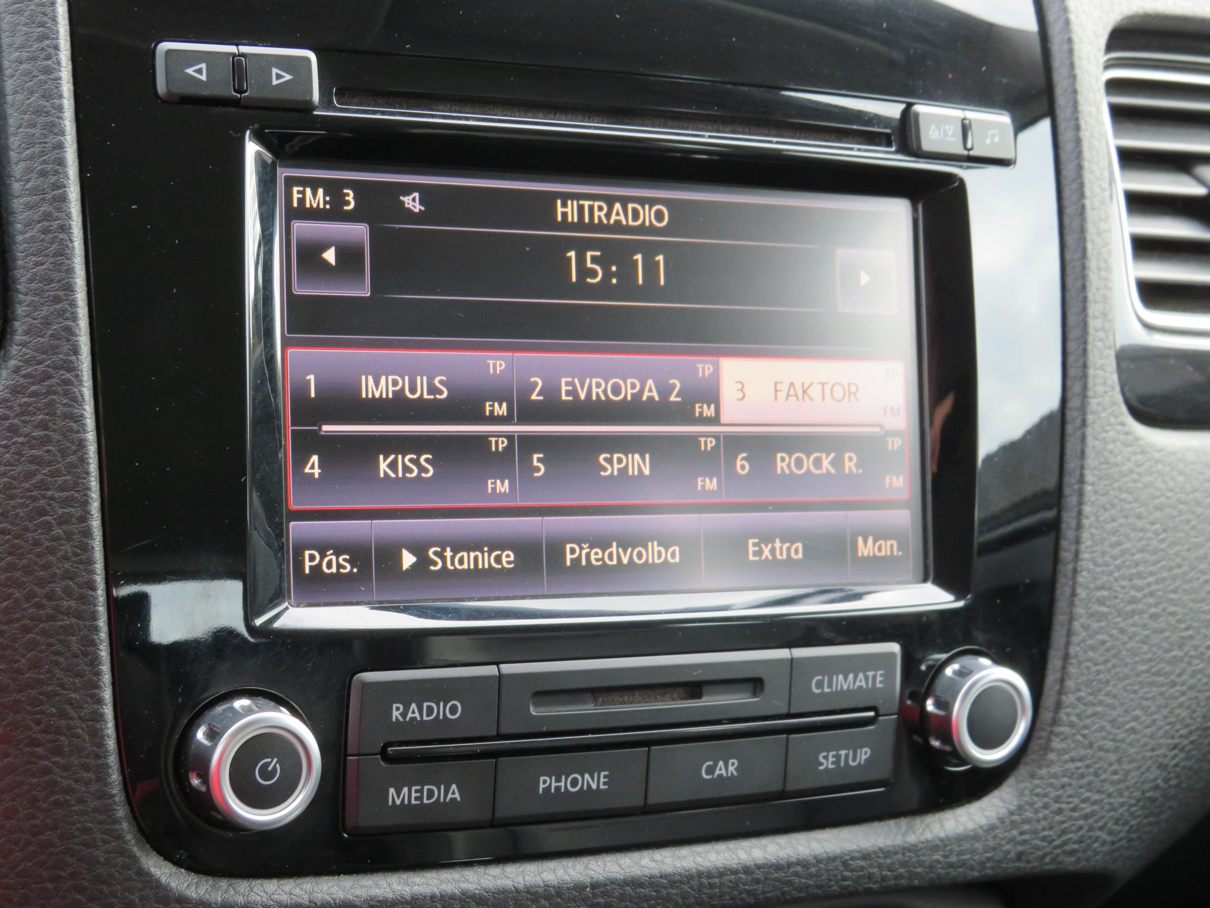 Volkswagen Touareg, 2012 - pohled č. 16