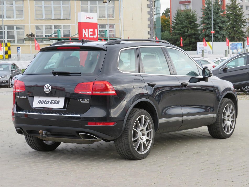 Volkswagen Touareg 3.0 TDi 