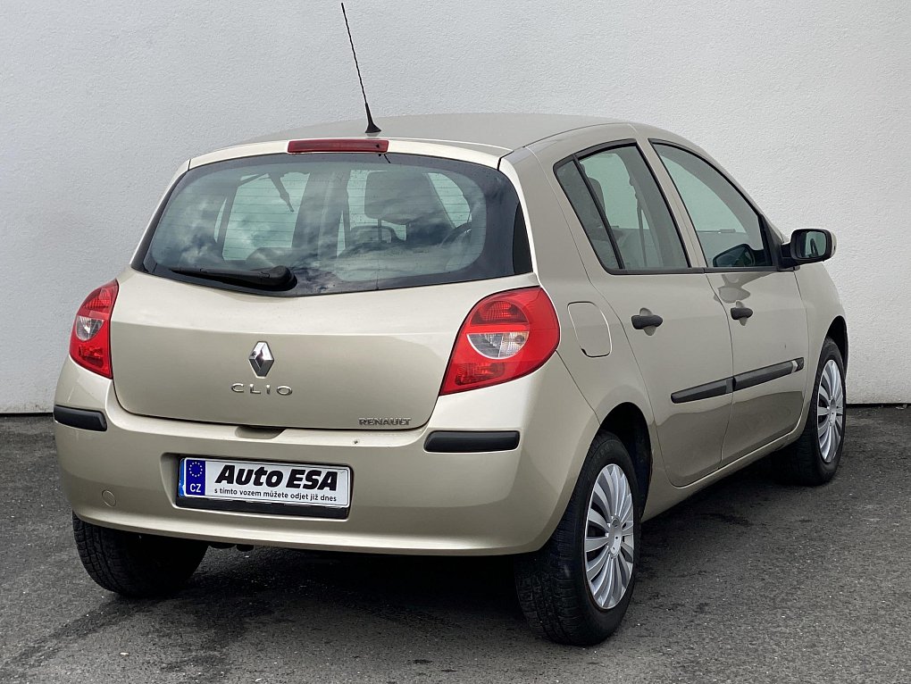 Renault Clio 1.5 dCi 