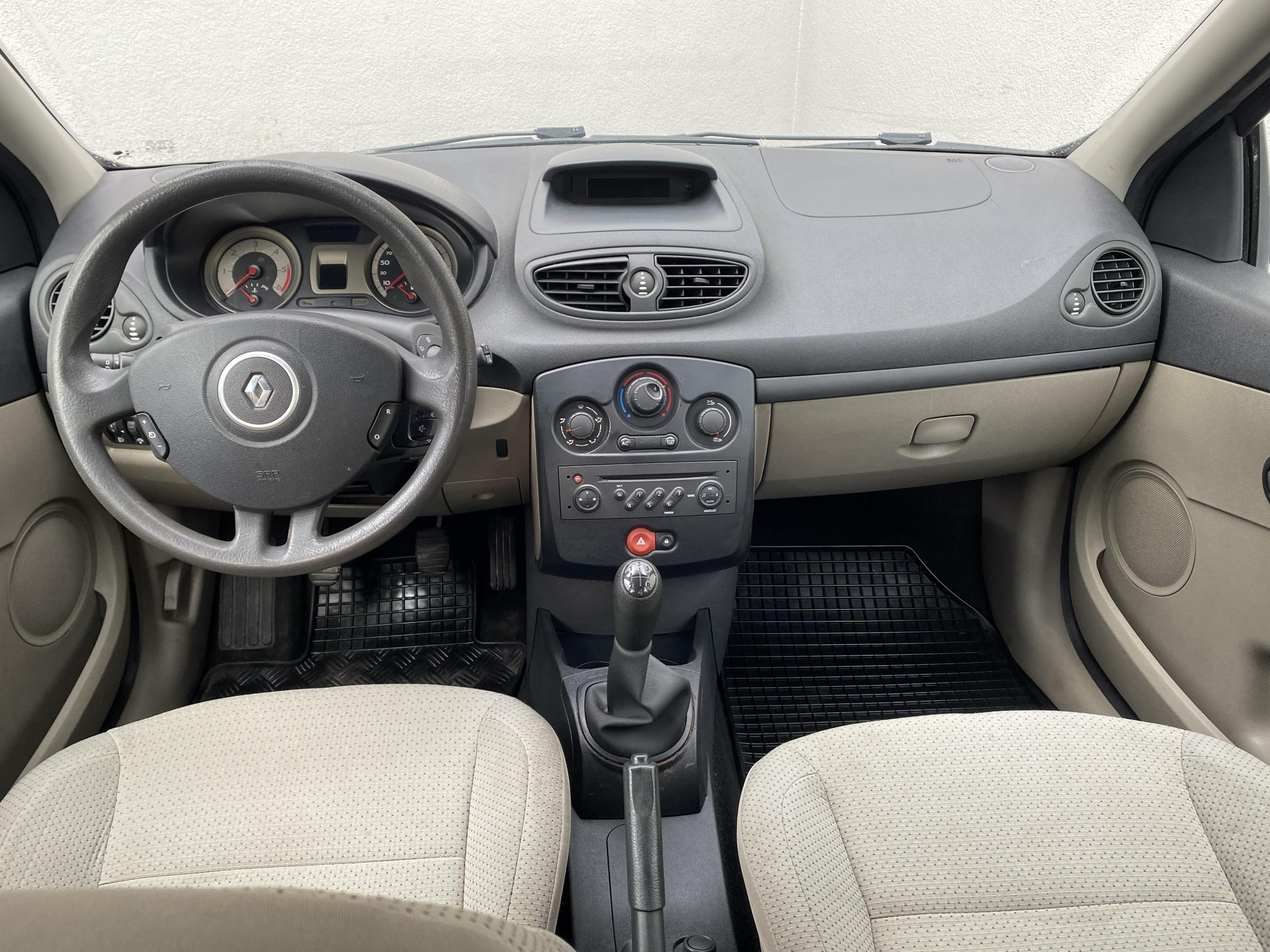 Renault Clio, 2006 - pohled č. 8