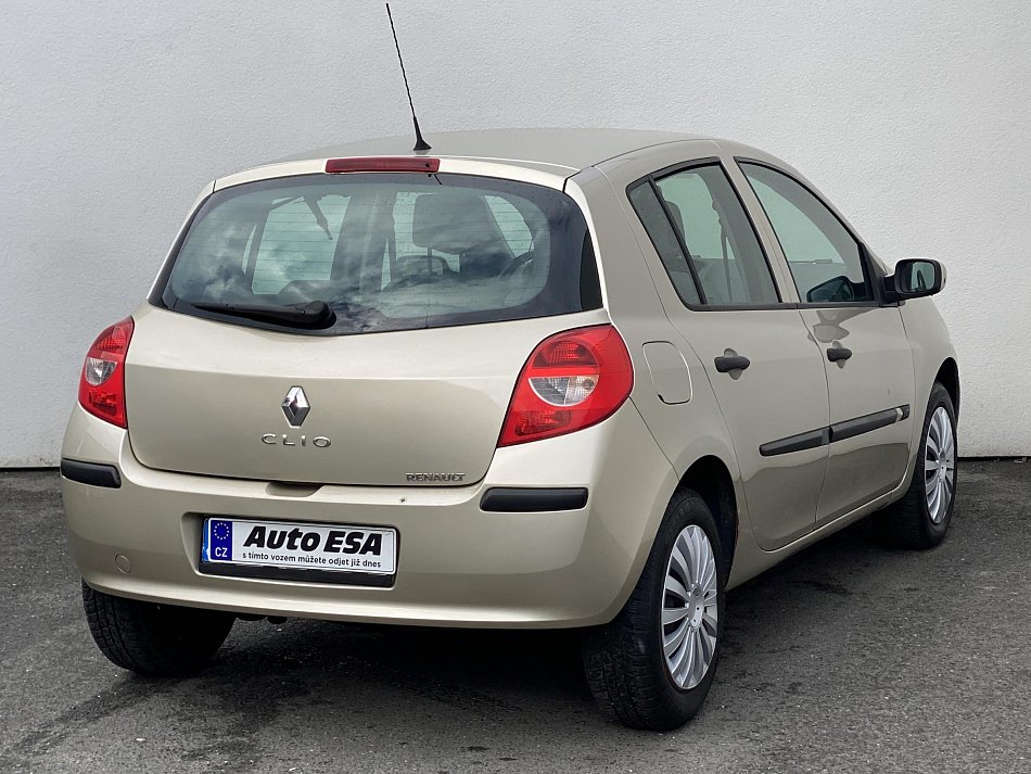 Renault Clio 1.5 dCi 