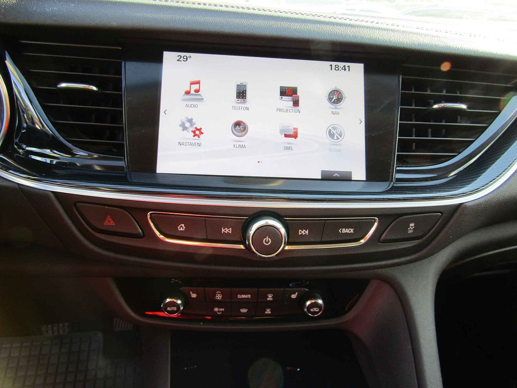 Opel Insignia 1.5T 