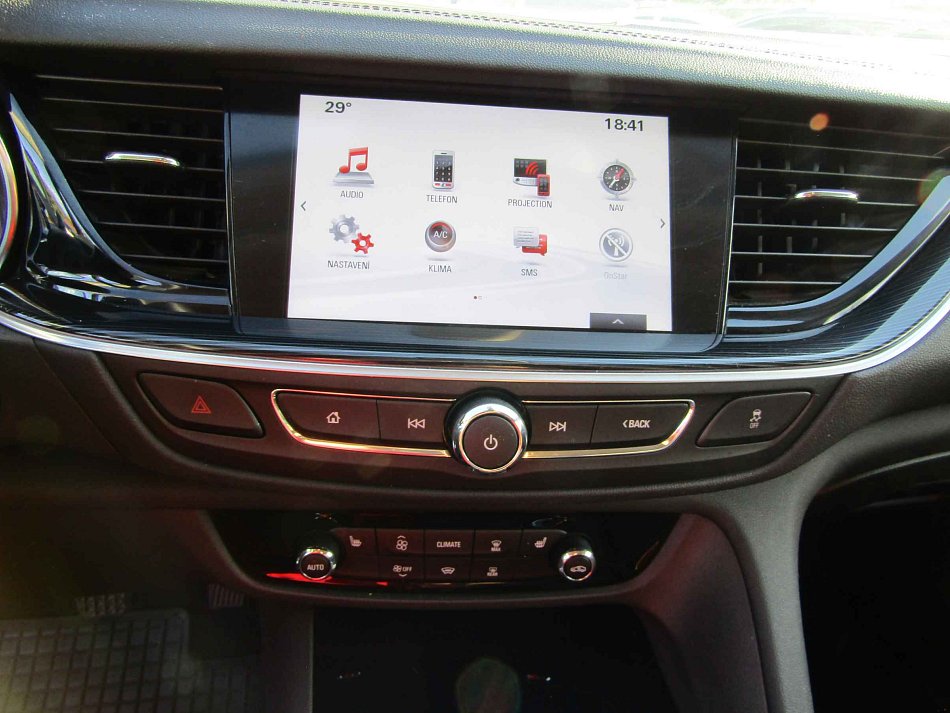 Opel Insignia 1.5T 