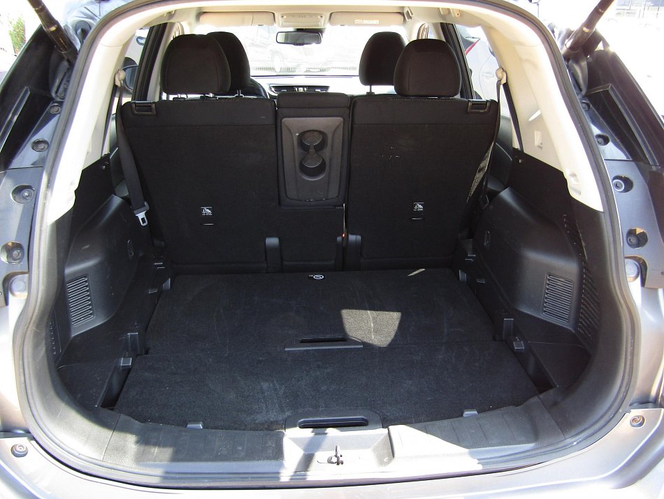 Nissan X-Trail 1.3 DiG-T N-Connecta 4x2