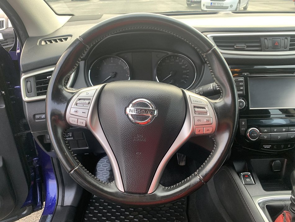Nissan Qashqai 1.2i 