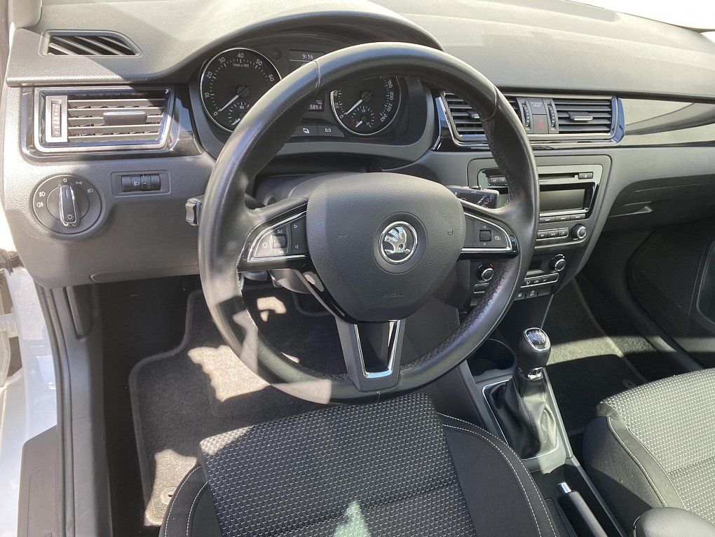 Škoda Rapid 1.2 TSi Sport