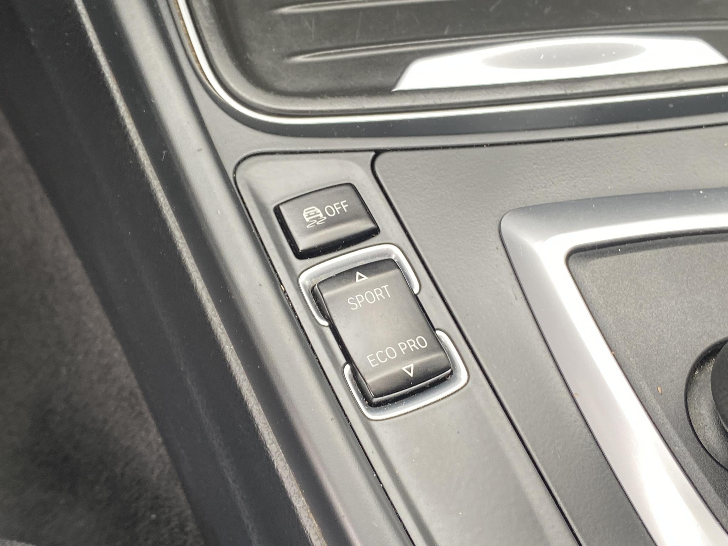 BMW Řada 3, 2013 - pohled č. 18