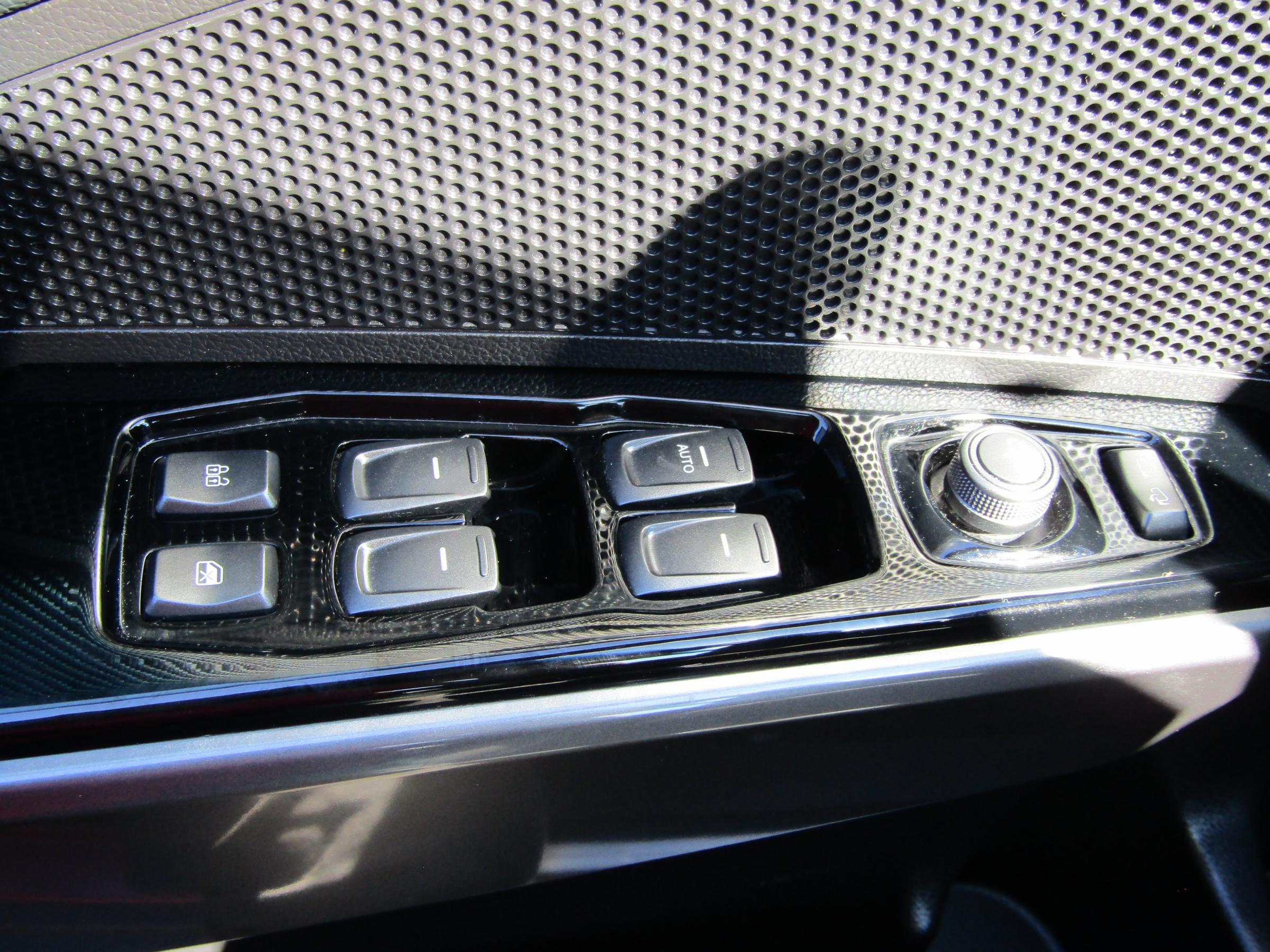 SsangYong Tivoli, 2020 - pohled č. 15