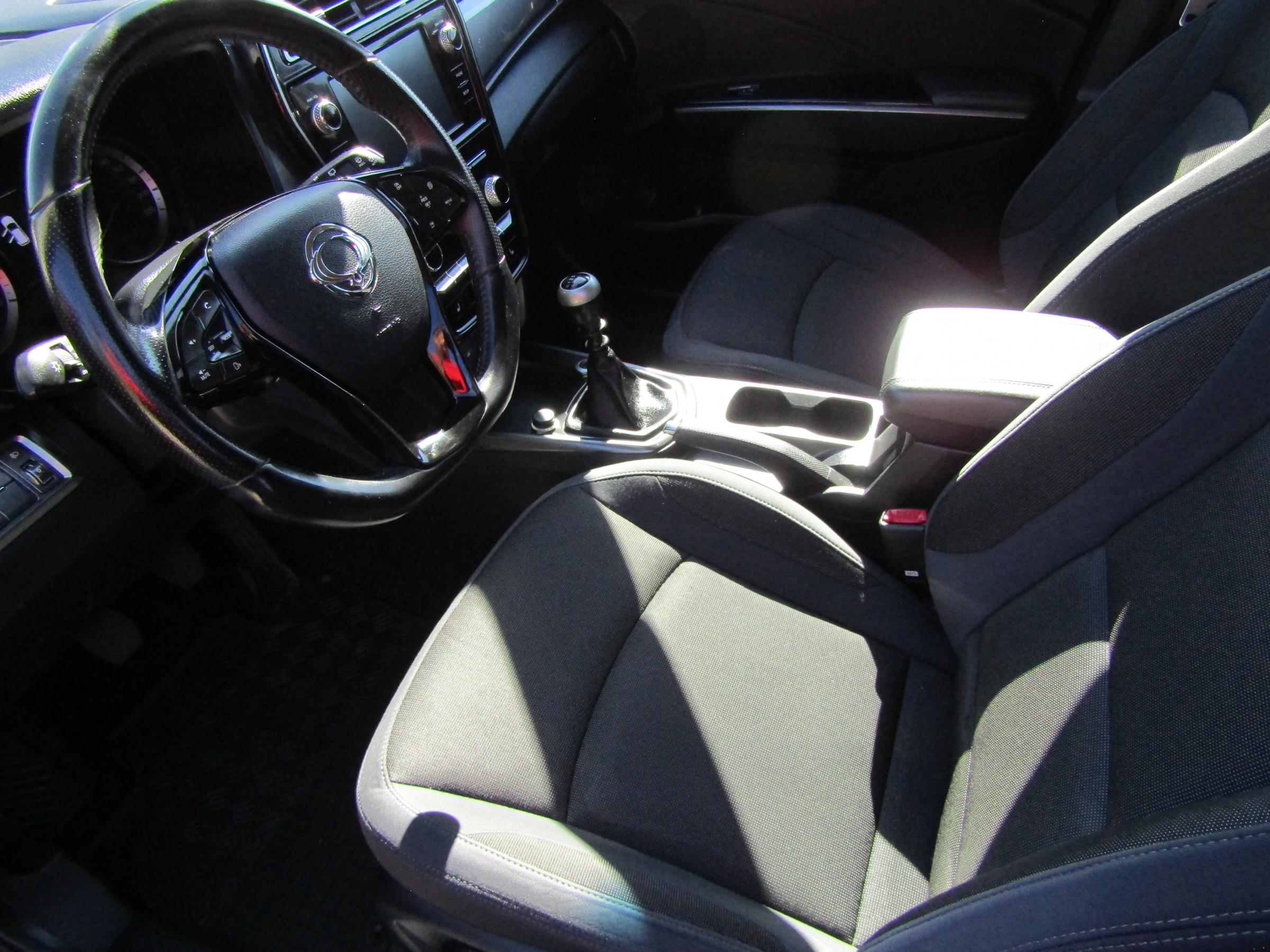 SsangYong Tivoli, 2020 - pohled č. 9