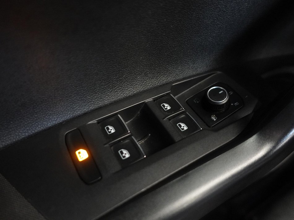 Volkswagen Polo 2.0TFSi 