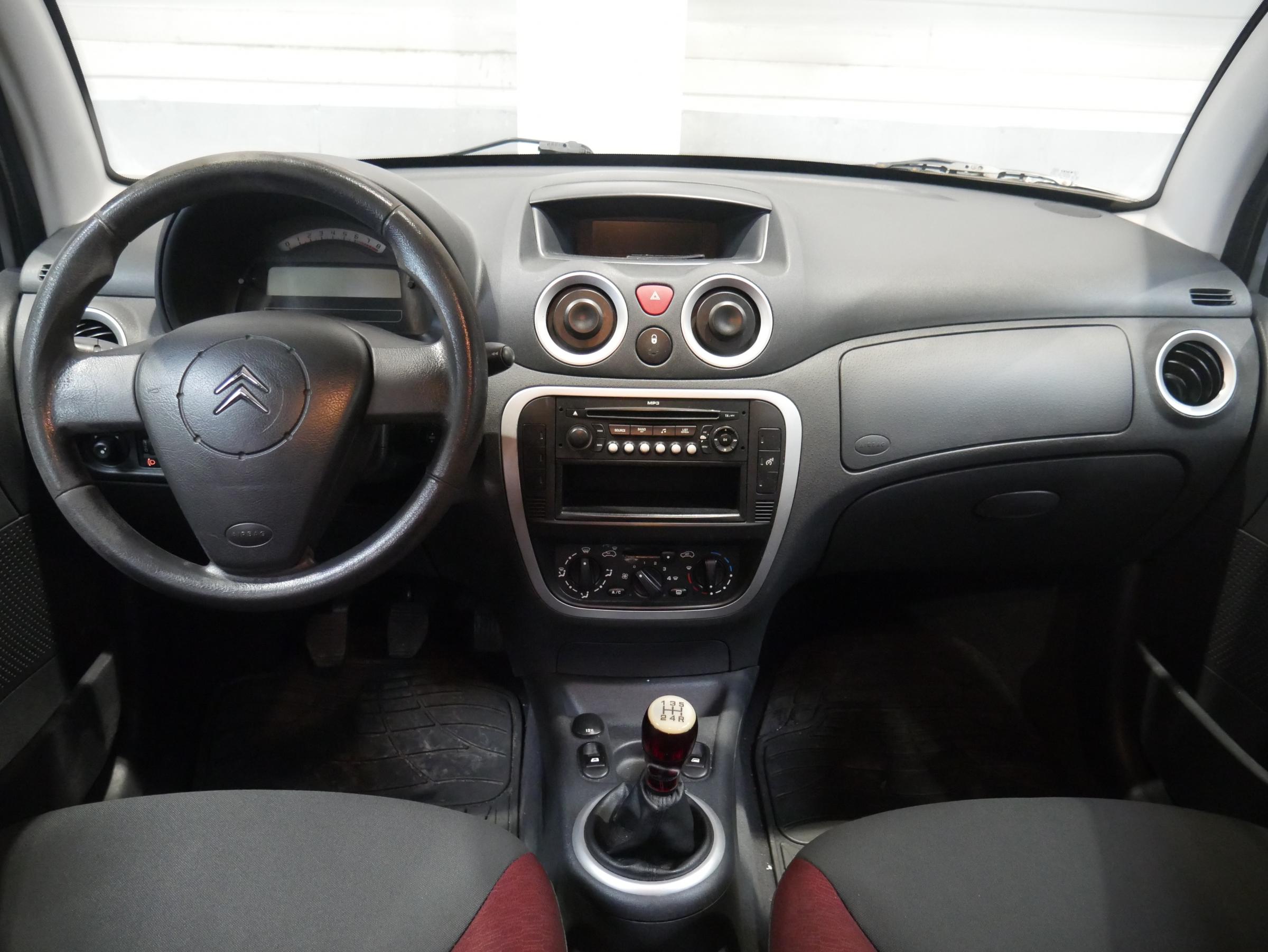 Citroën C3, 2008 - pohled č. 8