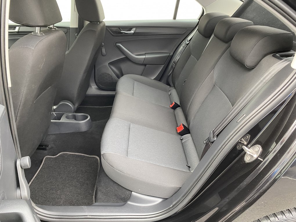 Škoda Rapid 1.0 TSi Active