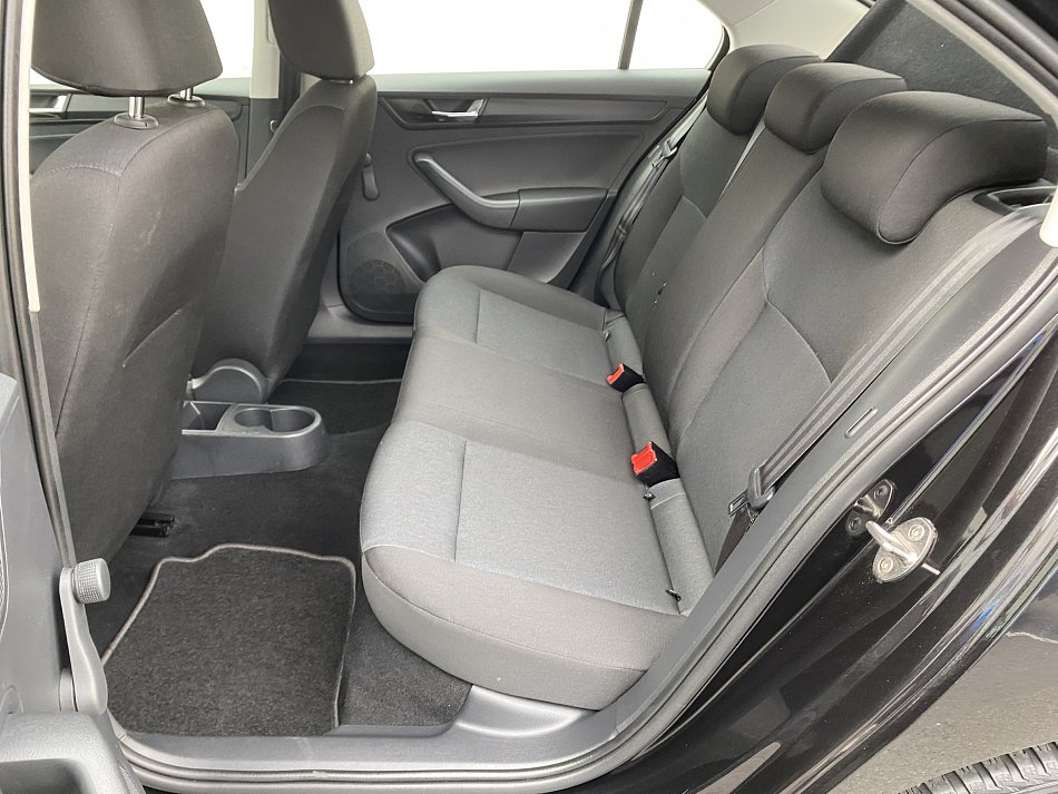 Škoda Rapid 1.0 TSi Active