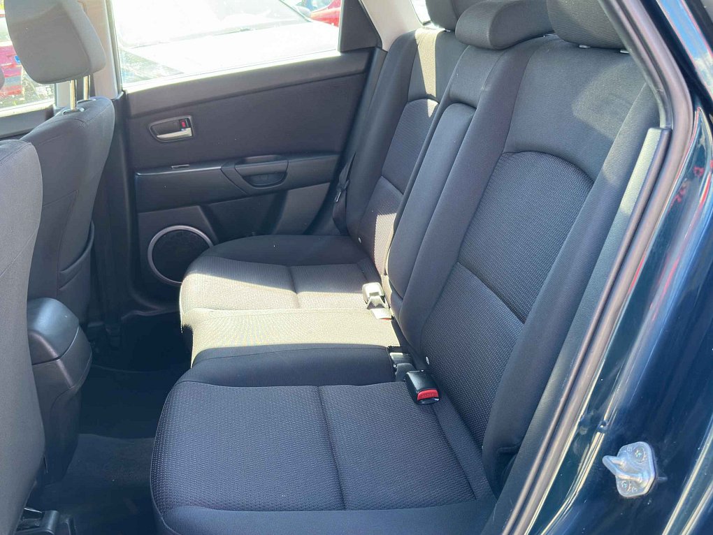 Mazda 3 1.4i 