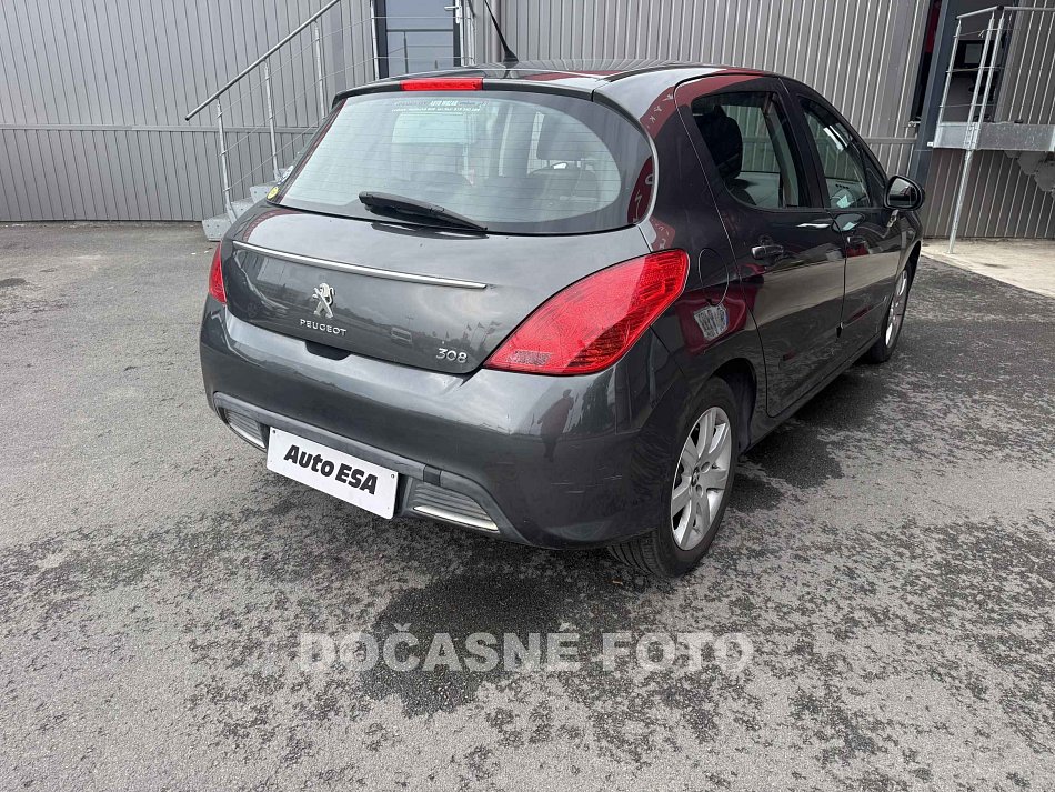 Peugeot 308 1.6 HDI 