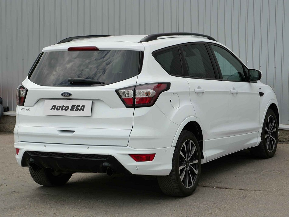 Ford Kuga 1.5 TDCi ST-Line