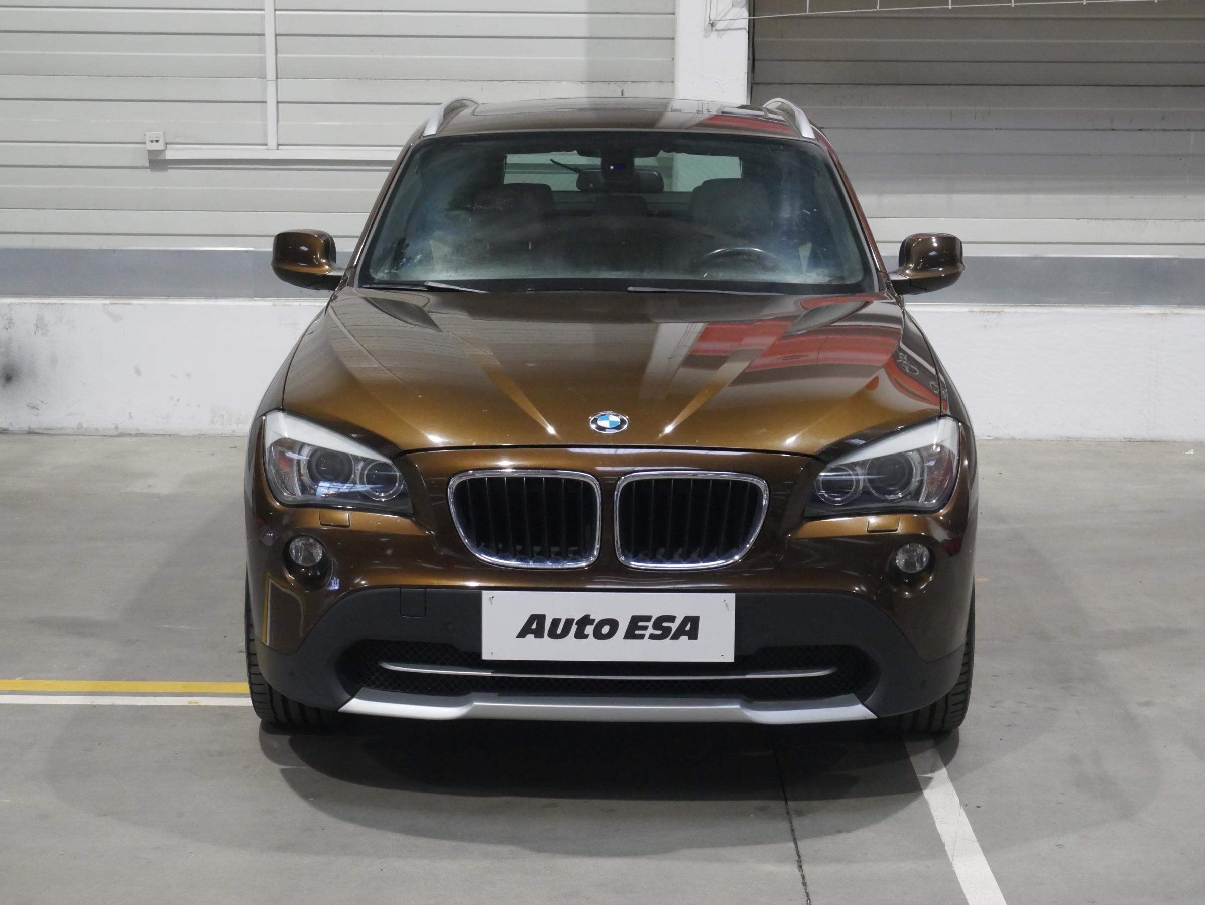 BMW X1, 2010 - pohled č. 2