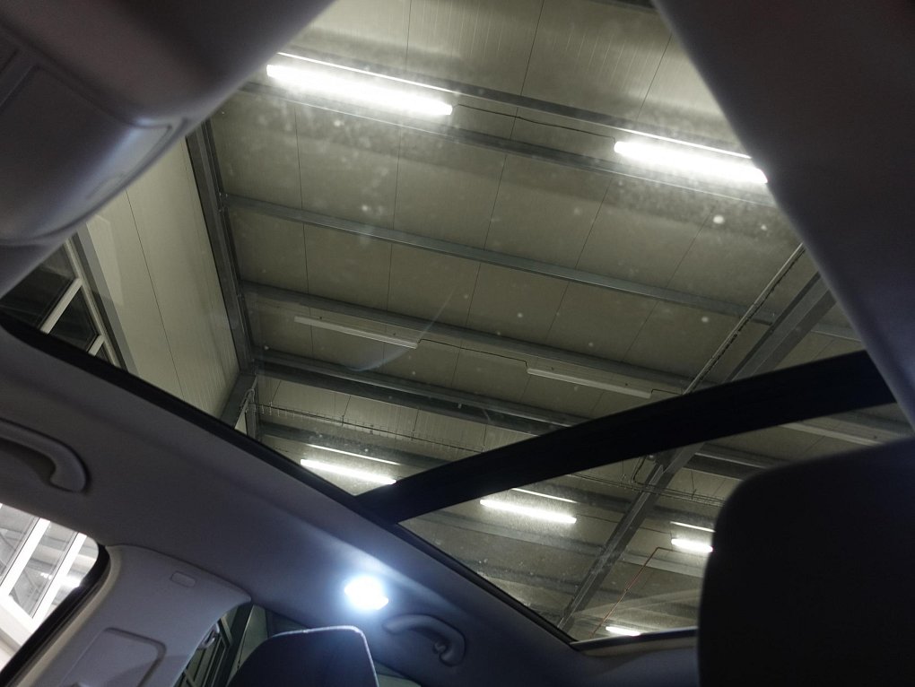 Volkswagen Tiguan 1.4TSi 