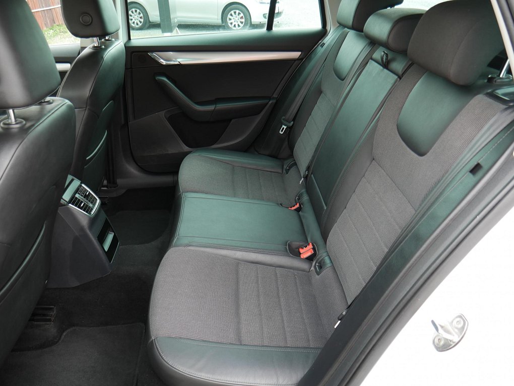 Škoda Octavia III 2.0TDi 