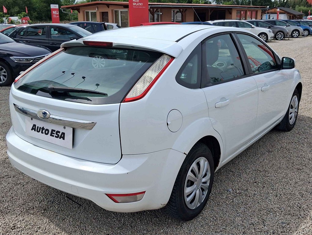Ford Focus 1.6i 