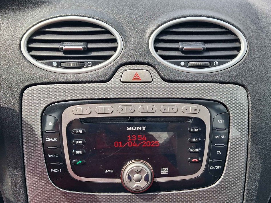 Ford Focus 1.6i 
