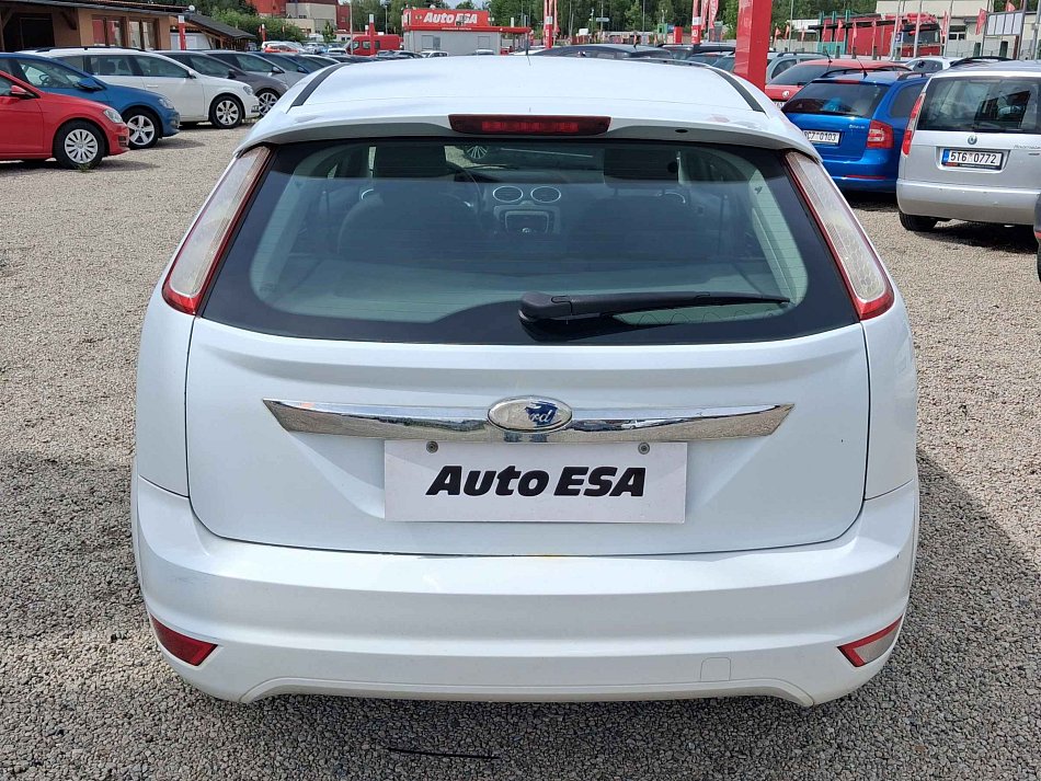 Ford Focus 1.6i 